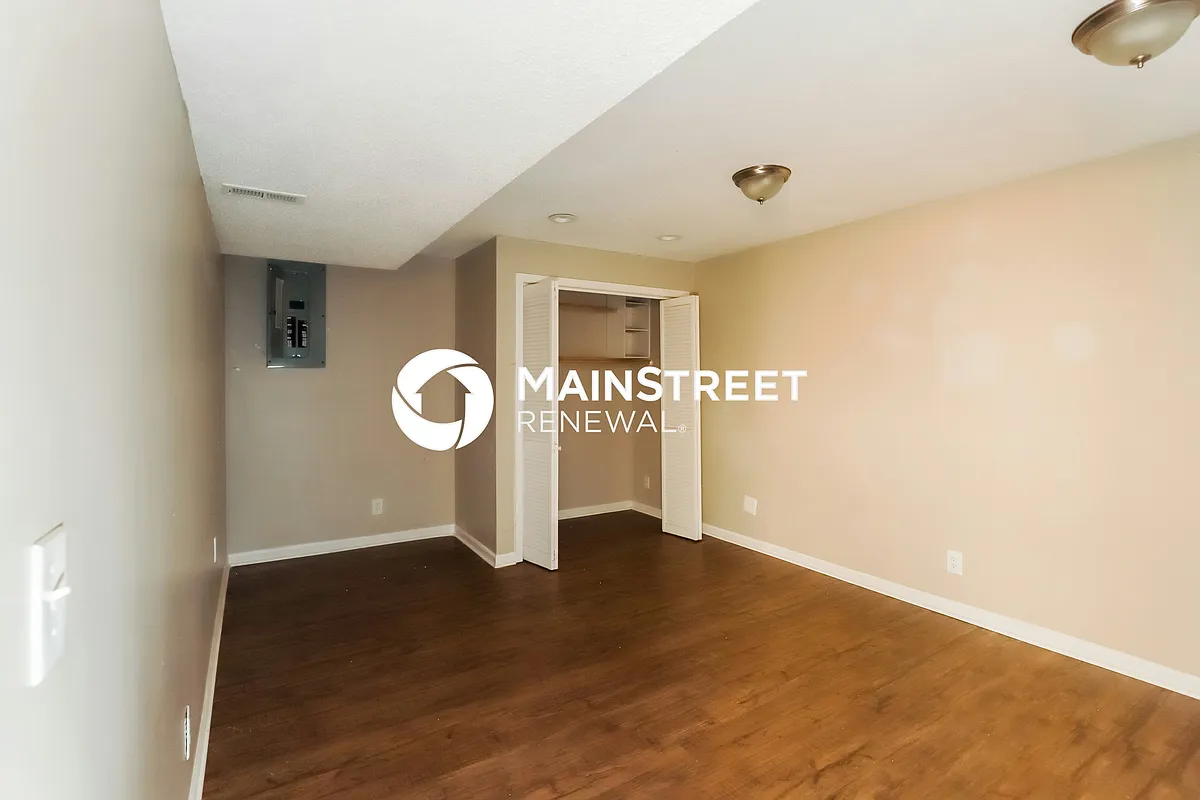 Living Room - 19402 Diamond Ln