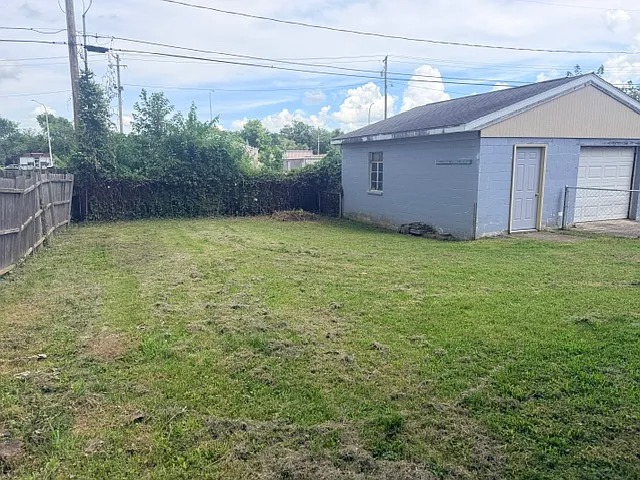 1012 Geraldine Ave — Photo 7