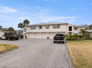 3275 37th Way S APT D, Saint Petersburg, FL 33711