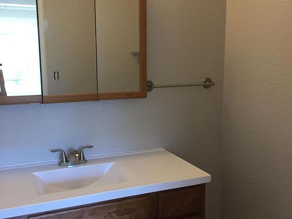 5th image of 10342 Beeman Dr