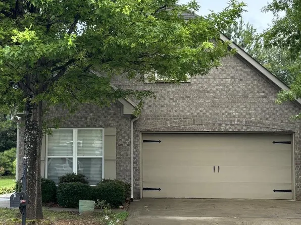 2801 Oxmoor Glen Dr, Birmingham, AL 35211