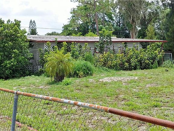 4th image of 8405 Suncoast Dr