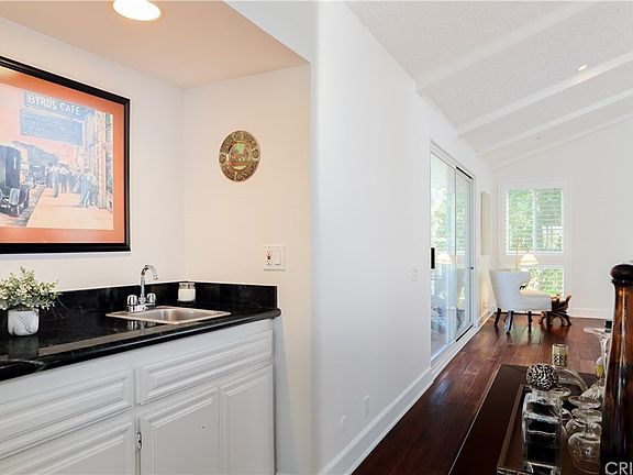 5th image of 21827 De La Luz Ave