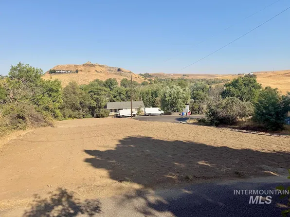 Silcott St, Lewiston, ID 83501