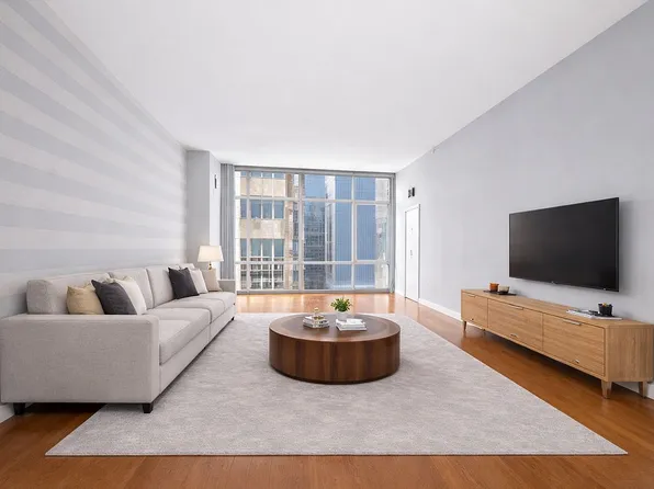 1600 Broadway APT 20A, New York, NY 10019
