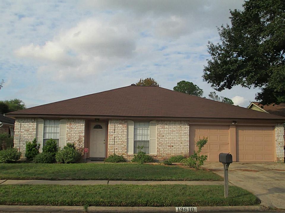 1st image of 19610 San Gabriel Dr