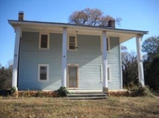 301 Horseshoe Dr, Mount Holly, NC 28120