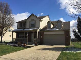8220 Shady Maple Dr NW, Canal Winchester, OH 43110