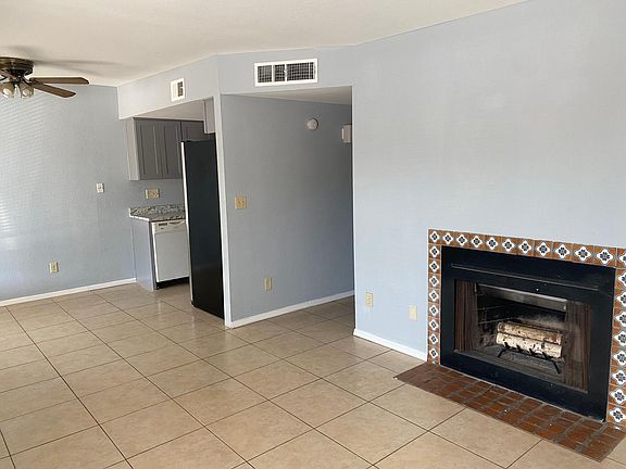2nd image of 2710 N Edith Blvd Unit D