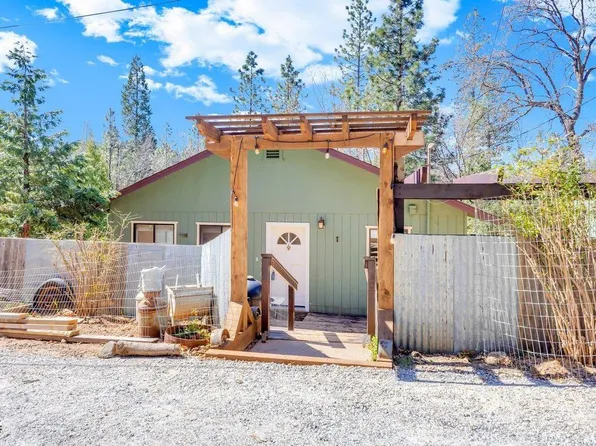 24474 Wild Horse Ln, Sonora, CA 95370