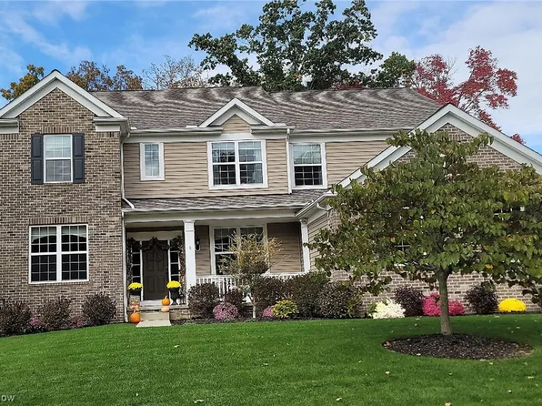 700 Madison Ave, Aurora, OH 44202