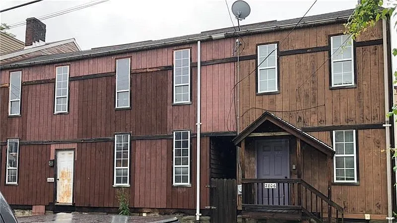 2805 Jane St photo 1