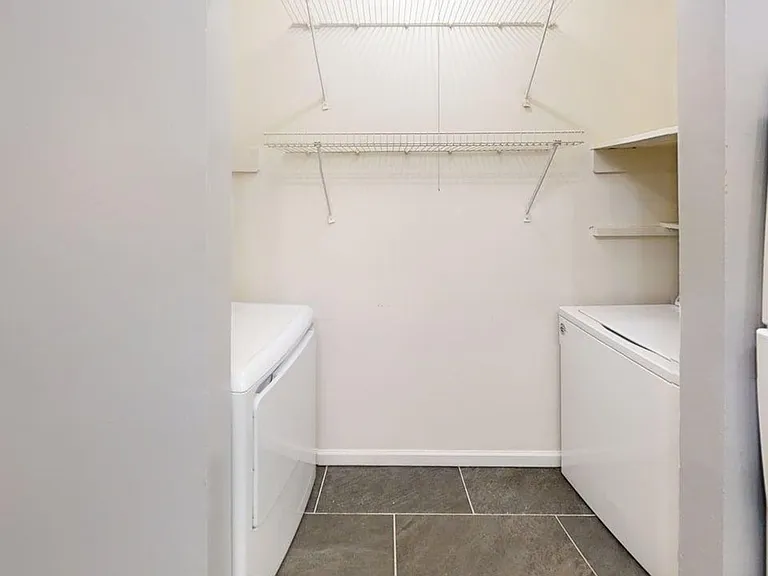 1107 River Ct — Photo 9