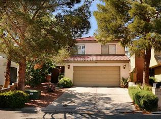 2815 Queens Courtyard Dr, Las Vegas, NV 89109