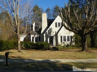 31 Bear Creek Rd, Asheville, NC 28806