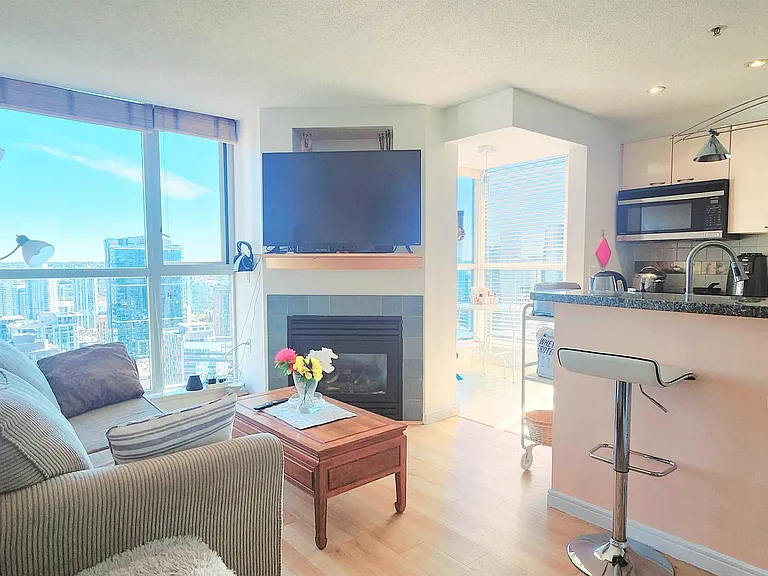 1068 Hornby St #2909 — Photo 2