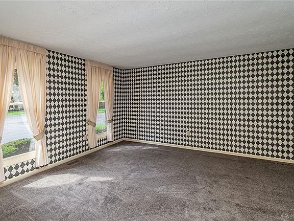 2nd image of 6640 Morry Ct