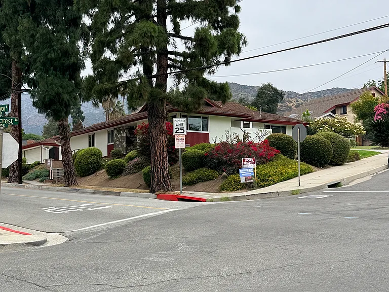 410 N Canyon Blvd — Photo 73
