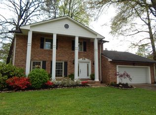 404 Valleybrook Rd, Hixson, TN 37343