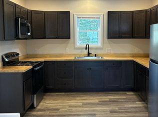 39 High St #C, Sanford, ME 04073