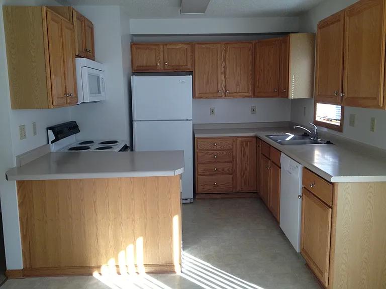 Skaff Apartments - Moorhead — Photo 89
