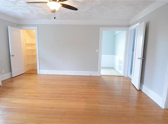 3rd image of 36 Wallace Ave