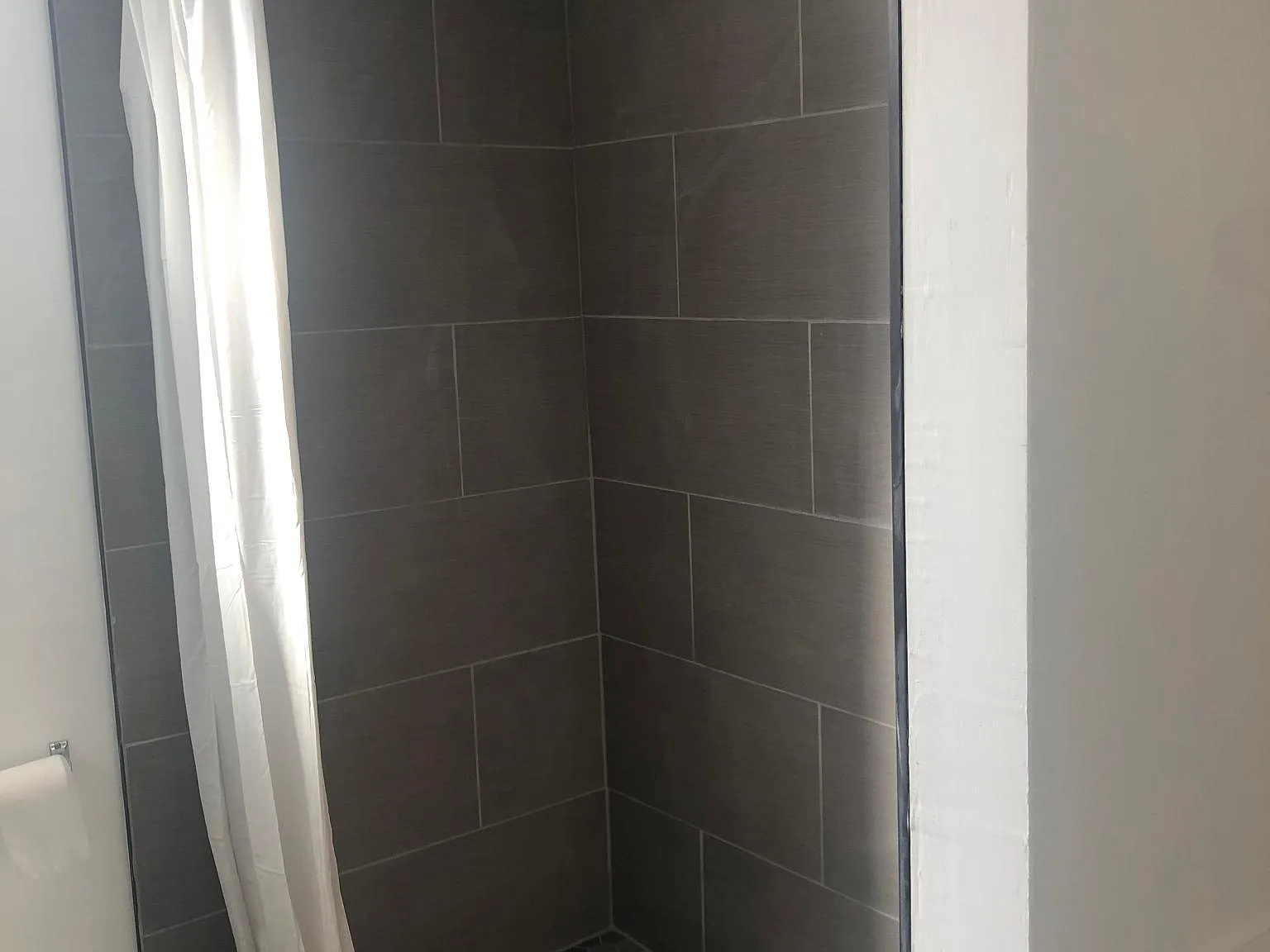 2 bed, 800 sqft, $1,150 — Photo 2