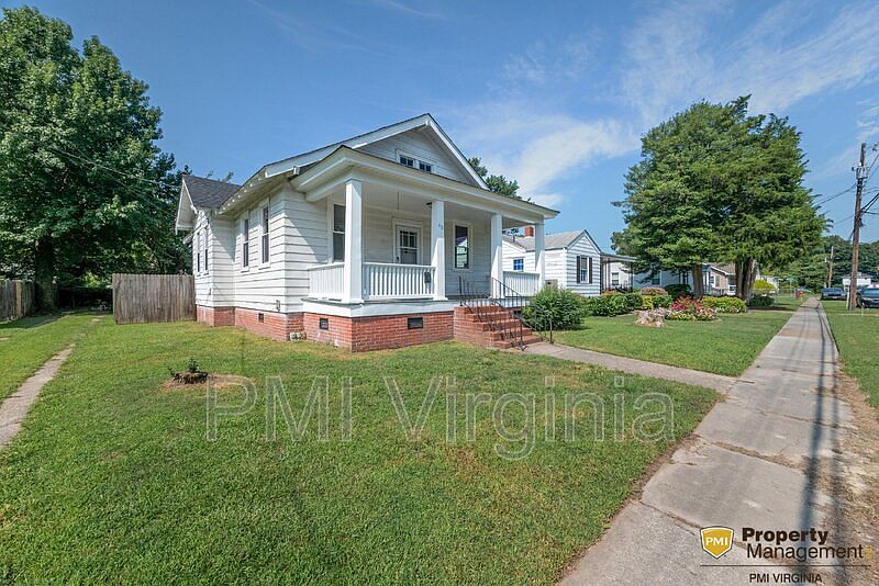 1st image of 45 W Sherwood Ave