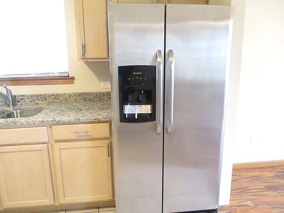 3rd image of 6373 Patricia Dr