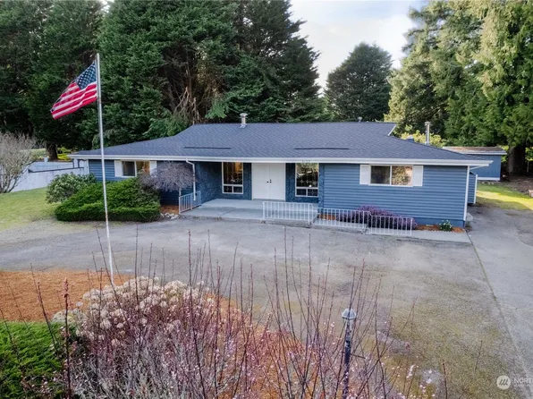 6133 Sunset Avenue NE, Bremerton, WA 98311