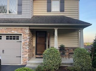 124 Eagle Dr, Ephrata, PA