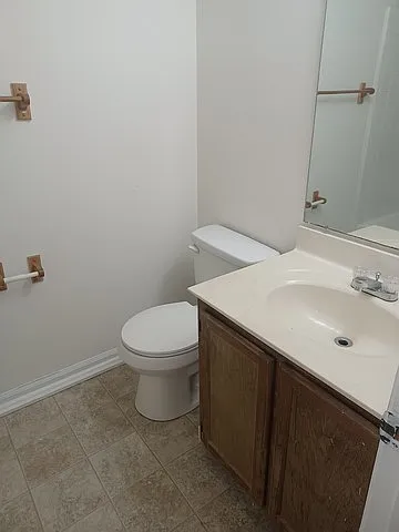 3117 E Darden Rd — Photo 9