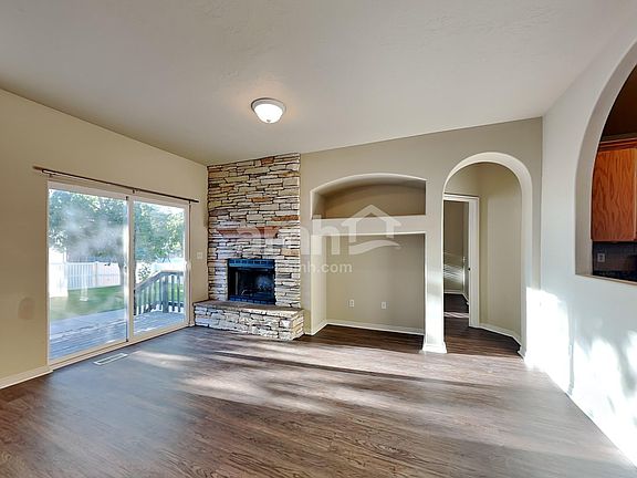 5th image of 6762 S Wakefield Way