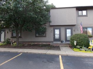 142 Cherrywood Villa, Beaver, WV 25813