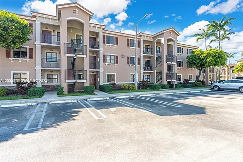 22421 SW 88th Pl #102-2 Photo 1