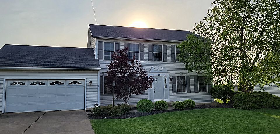 1st image of 815 Buckeye Ln