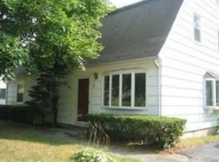 5 Sunburst Rd, Naugatuck, CT 06770