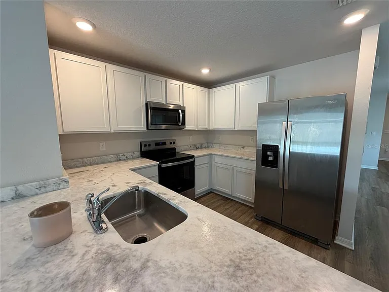5831 Silver Moonlight Dr — Photo 5