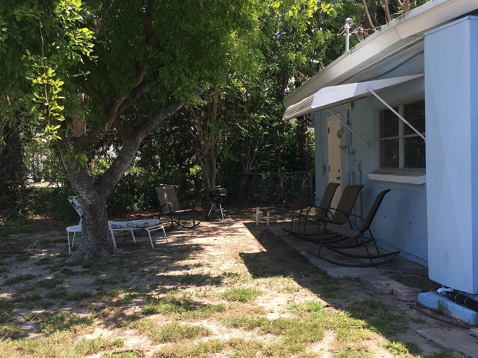 2 bed, 700 sqft, $2,200 — Photo 4
