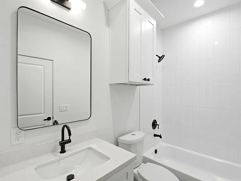 7709 Earl Rudder Way — Photo 44