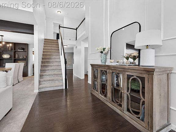 4th image of 55920 Sunningdale Dr