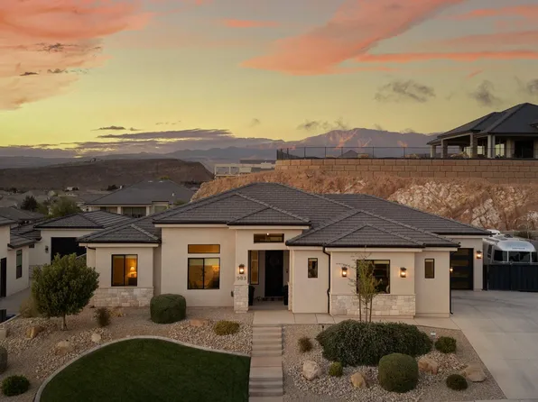 983 E Black Oak Dr, Washington, UT 84780