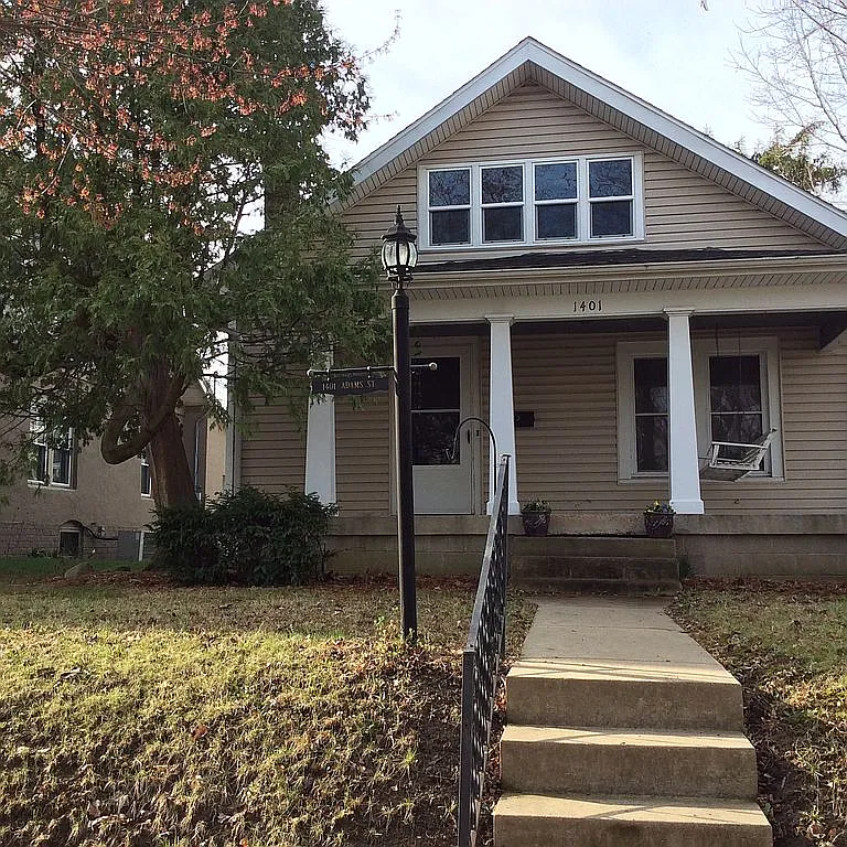 1401 Adams St photo 1