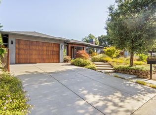 754 Edge Ln, Los Altos, CA 94024