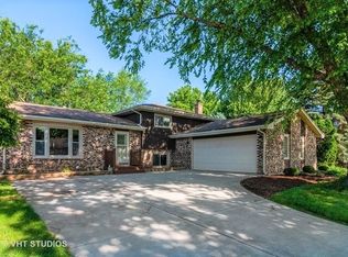 407 Woodworth St, Yorkville, IL 60560