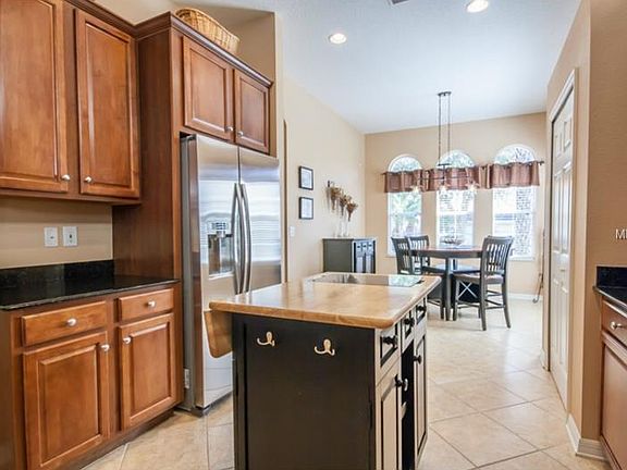 5th image of 11609 Meridian Point Dr