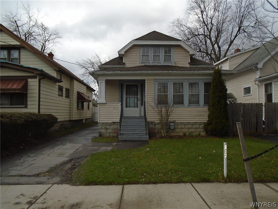 1st image of 217 Dartmouth Ave