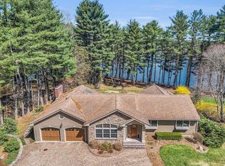 6 Farrwood Dr, Andover, MA 01810