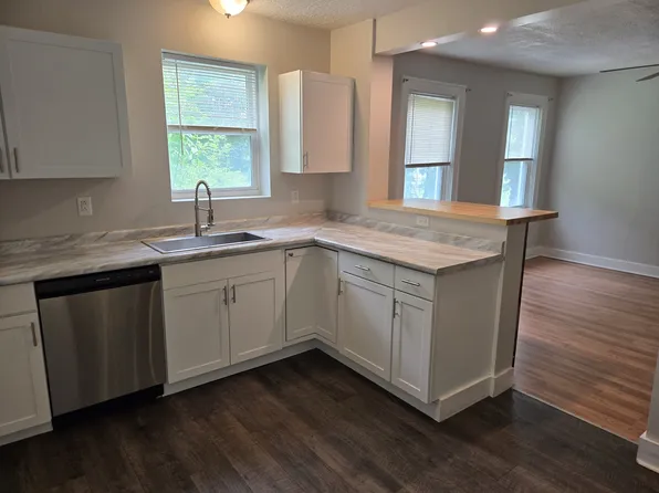 523 Castle Shannon Blvd, Pittsburgh, PA 15234