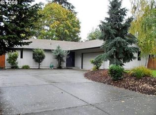 3590 Hickory Ave, Eugene, OR 97401